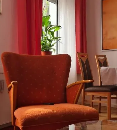 3zimmer-wohnkueche-altbau-90m2-eigener Parkplatz Oberhausen (North Rhine-Westphalia)